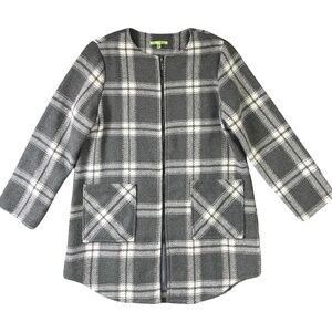 Trisha Tyler Plaid Zip Up Shacket - Gray and white - Medium